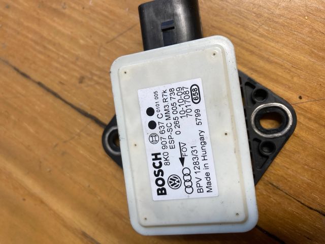 bontott AUDI A4 B8 Menetstabilizátor