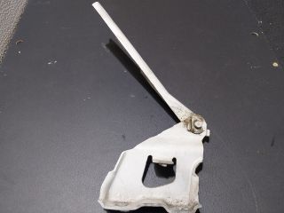 bontott AUDI A4 B8 Motorháztető Bal Zsanér