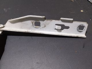 bontott AUDI A4 B8 Motorháztető Bal Zsanér