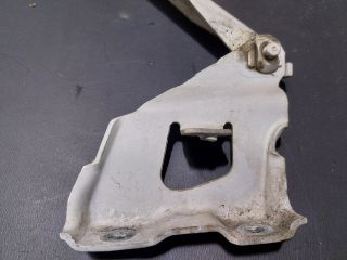 bontott AUDI A4 B8 Motorháztető Bal Zsanér