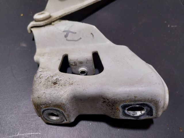 bontott AUDI A4 B8 Motorháztető Bal Zsanér