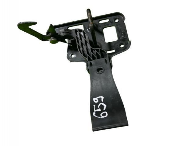 bontott AUDI A4 B8 Motorháztető Biztonsági Kampó