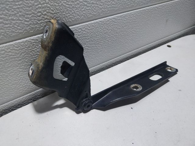 bontott AUDI A4 B8 Motorháztető Jobb Zsanér