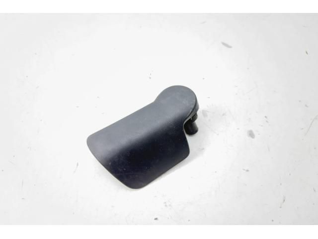 bontott AUDI A4 B8 Motorháztető Nyitó Kar / Gomb