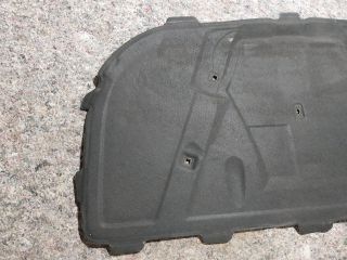 bontott AUDI A4 B8 Motorháztető Szigetelés