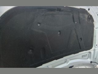 bontott AUDI A4 B8 Motorháztető Szigetelés