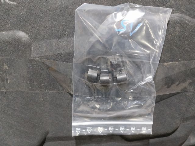 bontott AUDI A4 B8 Motorháztető Szigetelés