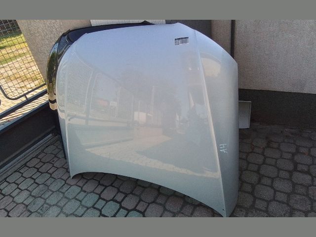 bontott AUDI A4 B8 Motorháztető Szigetelés