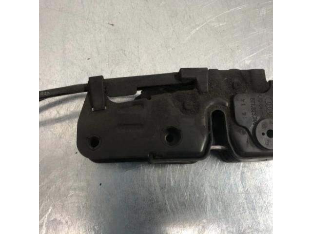 bontott AUDI A4 B8 Motorháztető Zárszerkezet