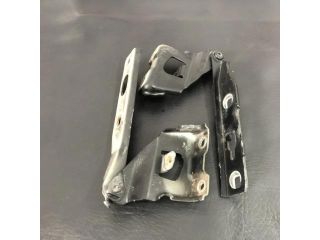 bontott AUDI A4 B8 Motorháztető Zsanér Pár