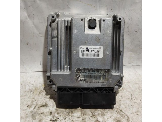 bontott AUDI A4 B8 Motorvezérlő