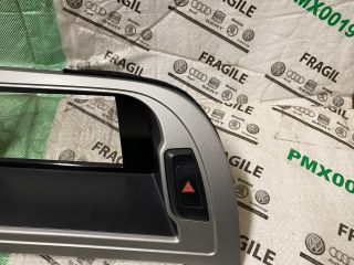 bontott AUDI A4 B8 Multifunkciós Kijelző Keret