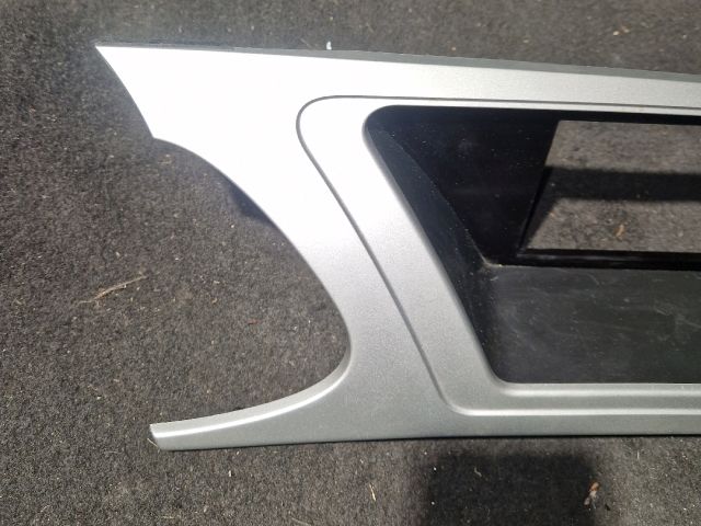 bontott AUDI A4 B8 Multifunkciós Kijelző Keret