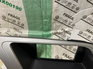 bontott AUDI A4 B8 Multifunkciós Kijelző Keret