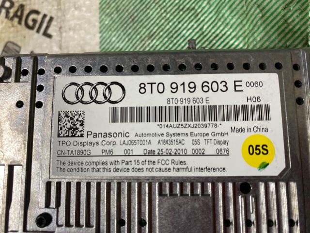 bontott AUDI A4 B8 Multifunkciós Kijelző