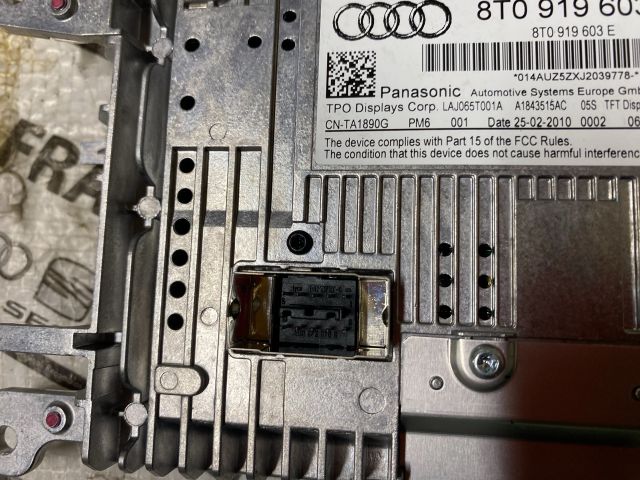 bontott AUDI A4 B8 Multifunkciós Kijelző