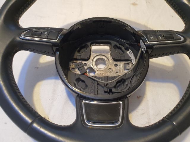 bontott AUDI A4 B8 Multikormány