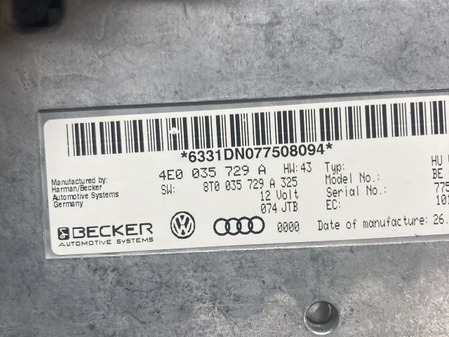 bontott AUDI A4 B8 Multimédia Vezérlő