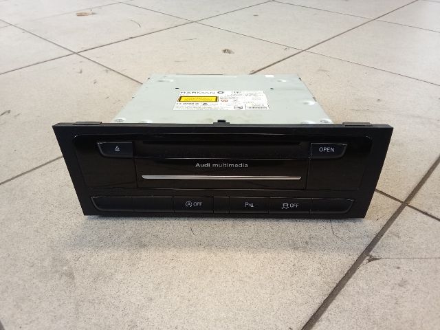 bontott AUDI A4 B8 Multimédia Vezérlő
