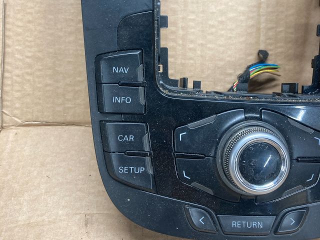 bontott AUDI A4 B8 Multimédia Vezérlő