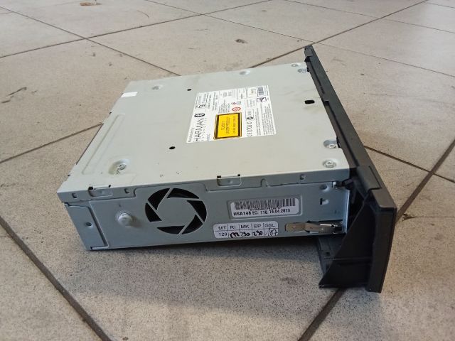 bontott AUDI A4 B8 Multimédia Vezérlő