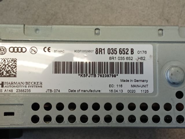 bontott AUDI A4 B8 Multimédia Vezérlő