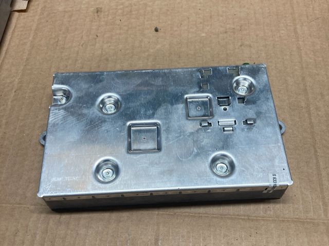 bontott AUDI A4 B8 Multimédia Vezérlő