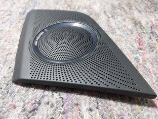 bontott AUDI A4 B8 Műszerfal Bal Hangszóró Burkolat