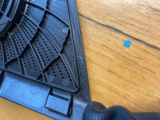 bontott AUDI A4 B8 Műszerfal Bal Hangszóró Burkolat