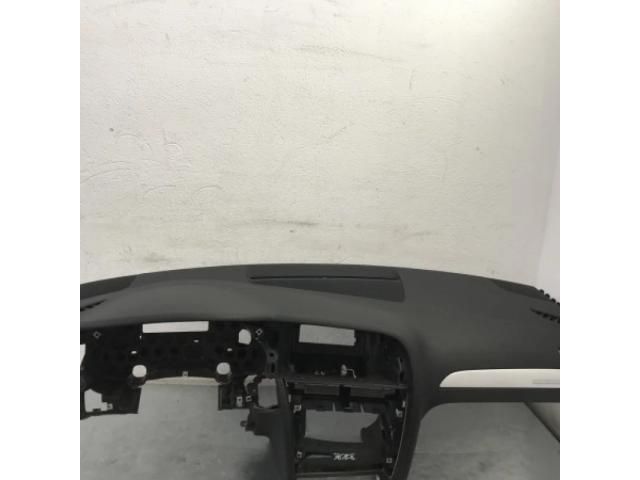 bontott AUDI A4 B8 Műszerfal Héj