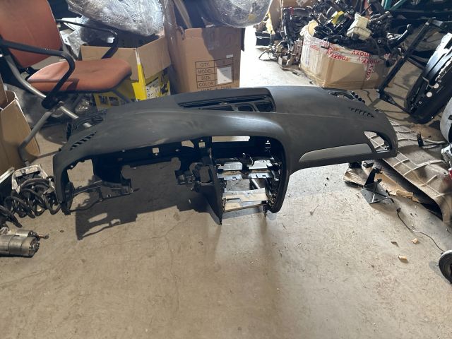 bontott AUDI A4 B8 Műszerfal Héj