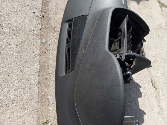 bontott AUDI A4 B8 Műszerfal Héj