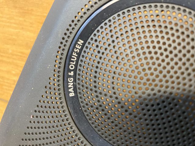 bontott AUDI A4 B8 Műszerfal Jobb Hangszóró Burkolat