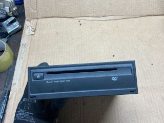 bontott AUDI A4 B8 Navigáció Elektronika