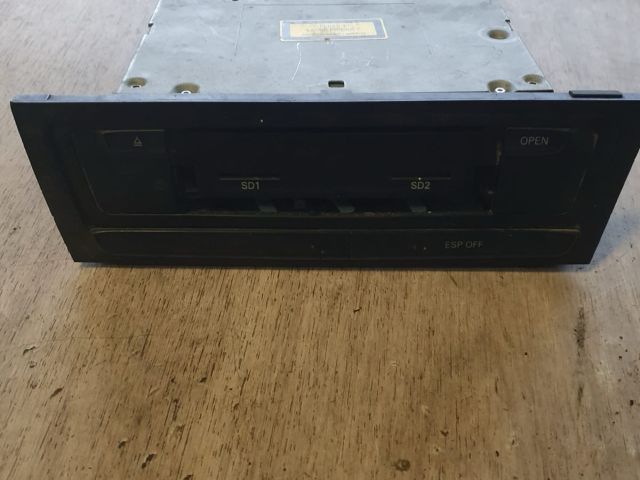 bontott AUDI A4 B8 Navigáció Elektronika