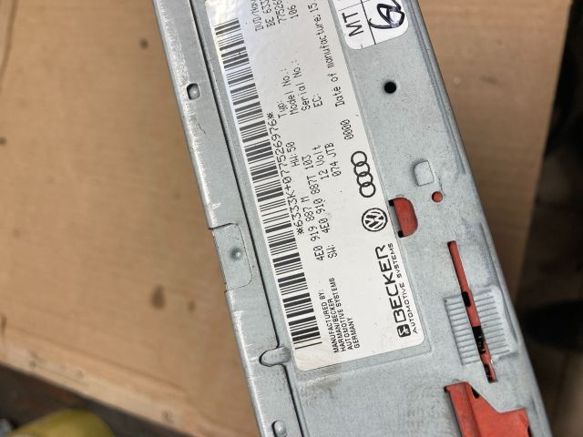 bontott AUDI A4 B8 Navigáció Elektronika