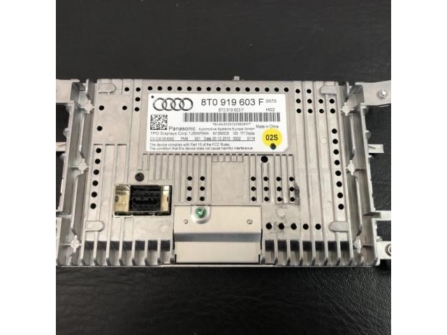 bontott AUDI A4 B8 Navigációs Fejegység