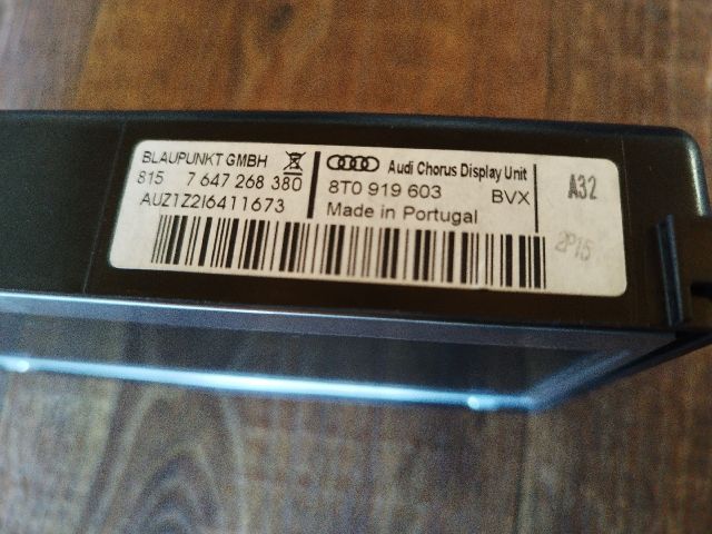 bontott AUDI A4 B8 Navigációs Fejegység