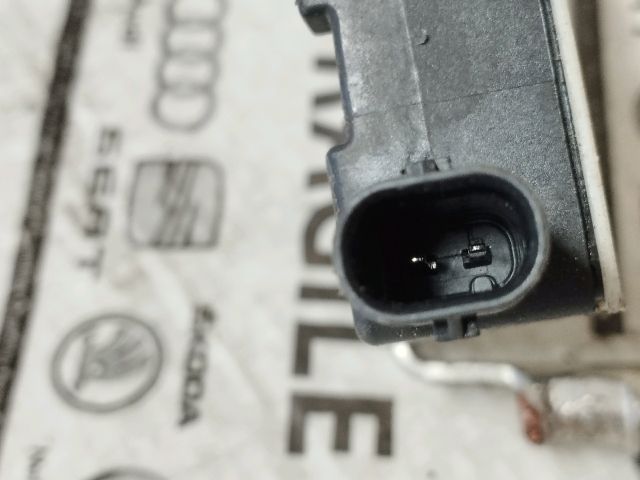 bontott AUDI A4 B8 Negatív Kábel