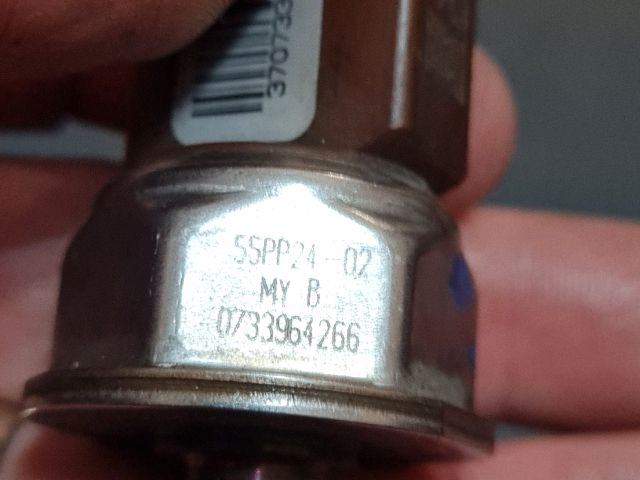 bontott AUDI A4 B8 Nyomásszabályzó Szelep