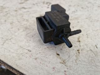 bontott AUDI A4 B8 Nyomásszabályzó Szelep