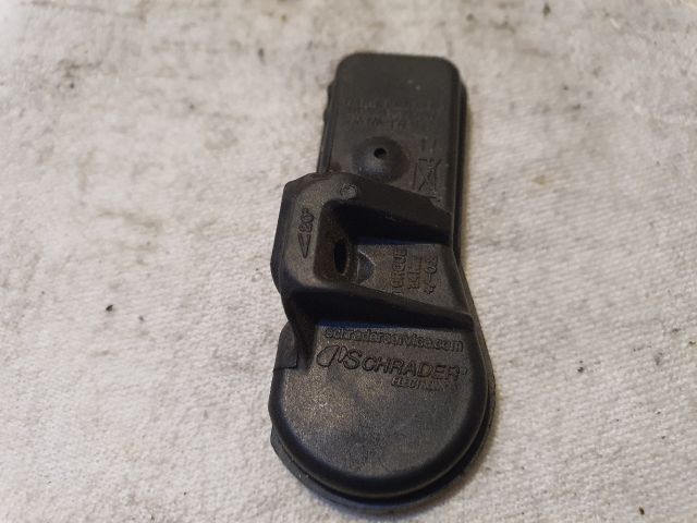 bontott AUDI A4 B8 Okos Kerékszelep