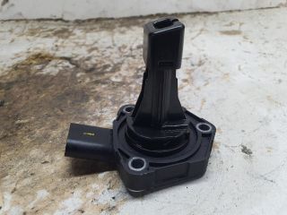 bontott AUDI A4 B8 Olajszint Jeladó