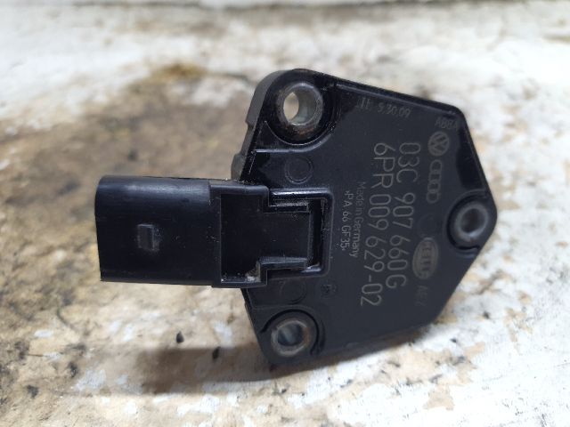 bontott AUDI A4 B8 Olajszint Jeladó