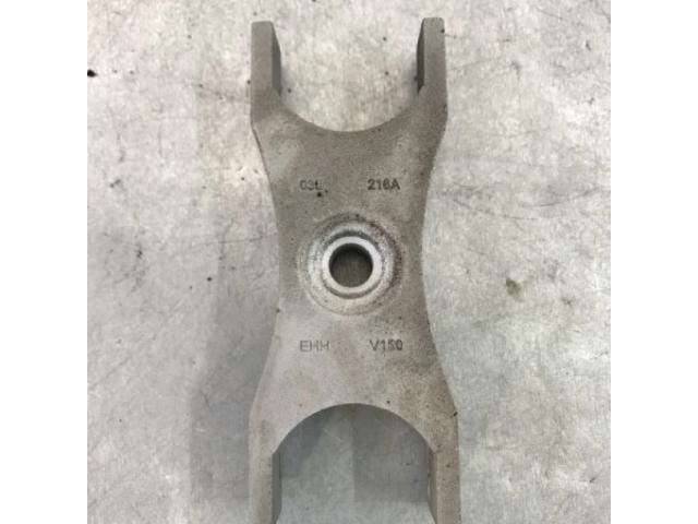 bontott AUDI A4 B8 Porlasztó Lefogató