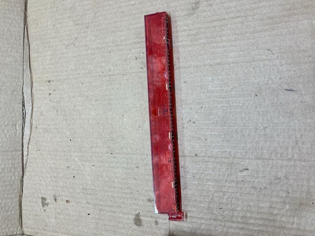 bontott AUDI A4 B8 Pótféklámpa