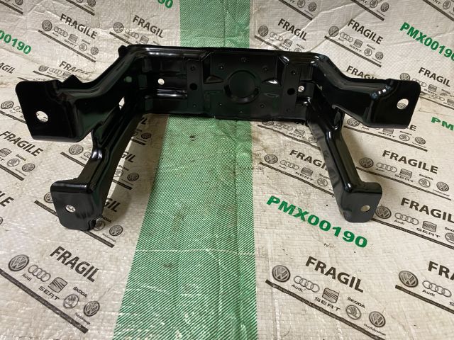 bontott AUDI A4 B8 Pótkerék Rögzítő