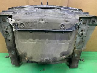 bontott AUDI A4 B8 Pótkerék Tartó Fenéklemez