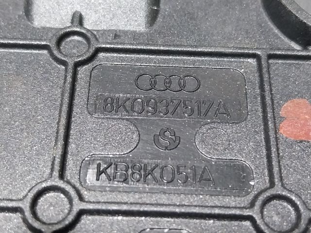 bontott AUDI A4 B8 Pozitív Kábel Elosztó