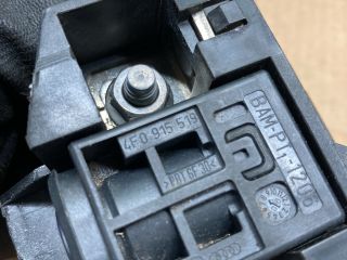 bontott AUDI A4 B8 Pozitív Kábel Elosztó